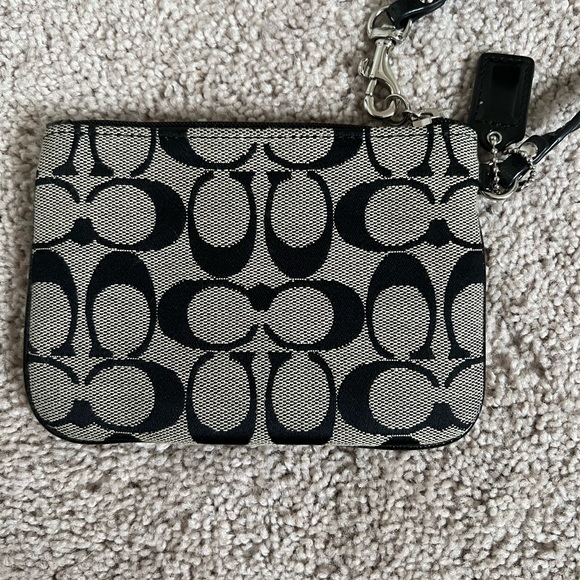 Coach black/grey striped wristlet - Picture 4 of 4